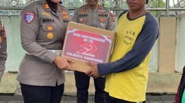 Kasatlantas Polresta Tangerang AKP Riska Tri Ardiata bakti sosial merupakan wujud kepedulian terhadap masyarakat (foto:istimewa)