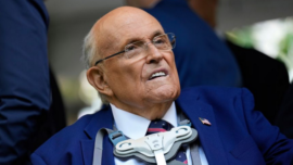 Mantan Wali Kota New York Rudy Giuliani Dirawat dalam Kondisi Kritis di Rumah Sakit
