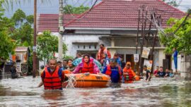 Laporan BNPB periode 28–29 Oktober mencatat banjir di sejumlah wilayah Sumatera Utara dan Aceh. Di Asahan, 3.610 jiwa terdampak, sedangkan 46 warga di Aceh Selatan mengungsi.
