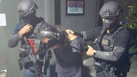 Detasemen Khusus (Densus) 88 Antiteror (AT) Polri berhasil menangkap 12 tersangka dugaan terorisme dalam rangkaian kegiatan penegakan hukum yang dilaksanakan di enam provinsi