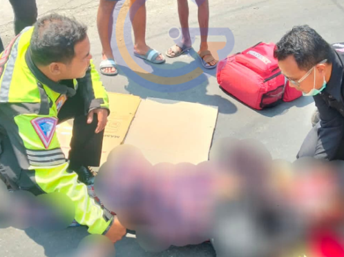 Lakalantas di depan resto tobys kalijaten